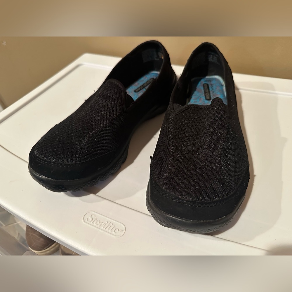 Danskin memory foam slip ons